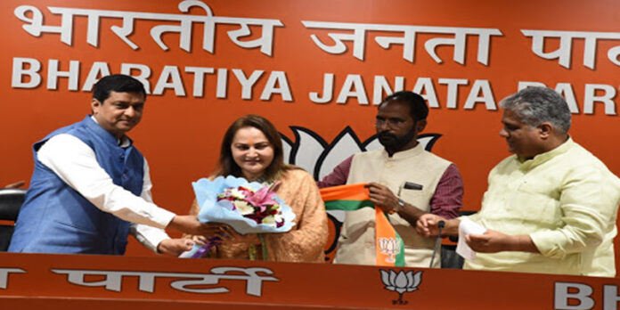 Jaya join BJP