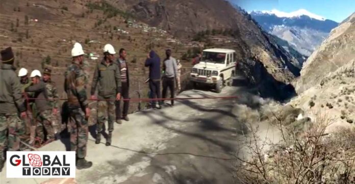 Glecier उत्तराखंड के चमोली में ग्लेशियर फटने से तबाही