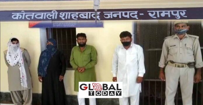महिला और उसके दो बच्चों के धर्म परिवर्तन पर तीन लोग गिरफ़्तार