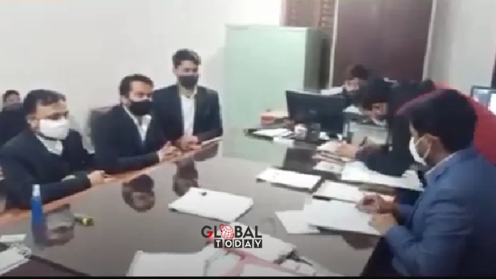 Azam Khan's wife and son filed nomination papers on the same seat in Rampur
