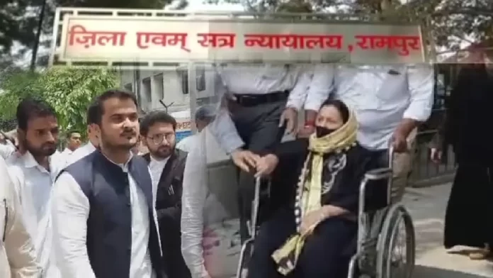 आज़म खान के बेटे अब्दुल्लाह आज़म और पत्नि तन्ज़ीन फातिमा के खिलाफ जारी वारंट अदालत ने वापस लिए