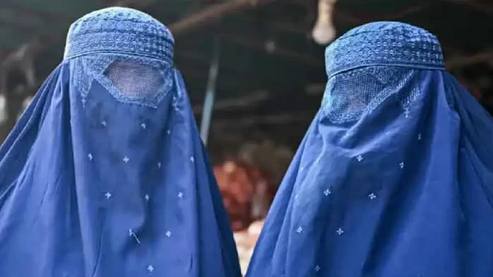 तालिबान के सर्वोच्च नेता का महिलाओं को पूरा बुर्का पहनने का हुक्म