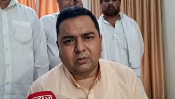अल्पसंख्यक आयोग के अध्यक्ष अशफाक सैफी पहुंचे संभल