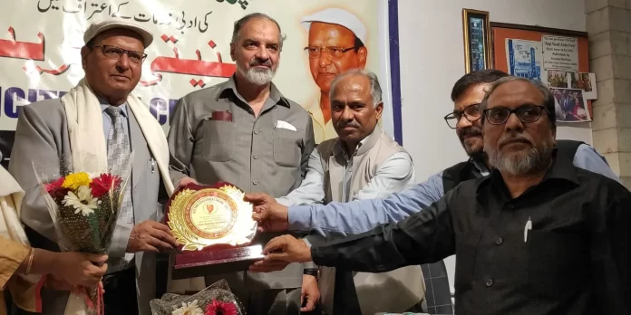 okhla press club ओखला प्रेस क्लब ने प्रो. खालिद महमूद को उनकी शैक्षणिक एवं साहित्यिक सेवाओं के लिए सम्मानित किया