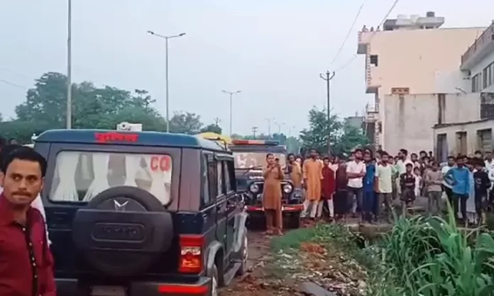 बंद पड़े प्लाट में 2 लोगों की सड़ी गली लाश मिलने से पुलिस विभाग में मचा हड़कंप