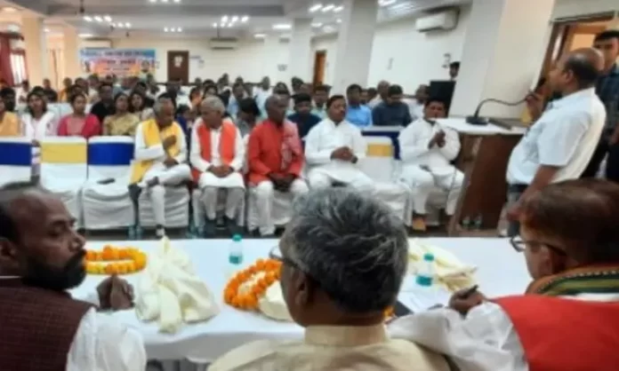 मछुआ कल्याण कोष को आवंटित राशि ऊंट के मुँह में जीरा…