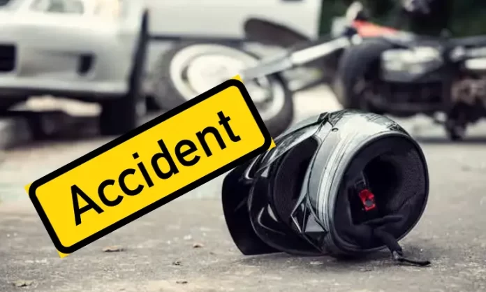 1 Killed, 2 Injured in Kokernag Road Mishap