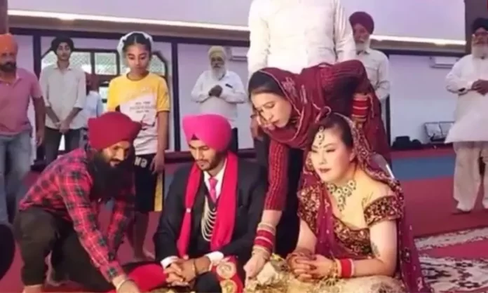 साउथ कोरिया की किम बोह नी ने यूपी के शाहजहांपुर आकर रचाई शादी