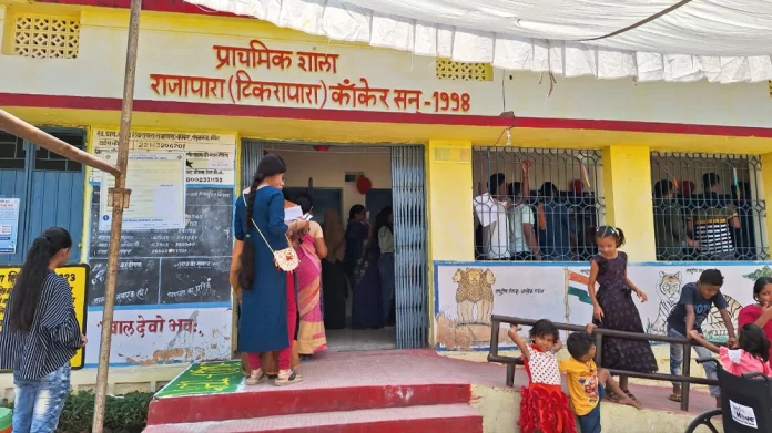 छत्तीसगढ़ के पहले दौर के मतदान में कांटे की टक्कर