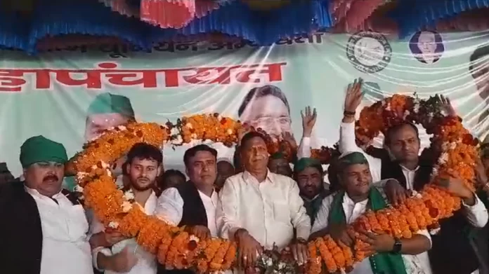 चुनावी रिजल्ट के बाद किसान नेता ने खड़े किए ईवीएम पर सवाल