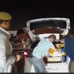 पुलिस ने वाहन चेकिंग के दौरान किए लाखों रुपए बरामद