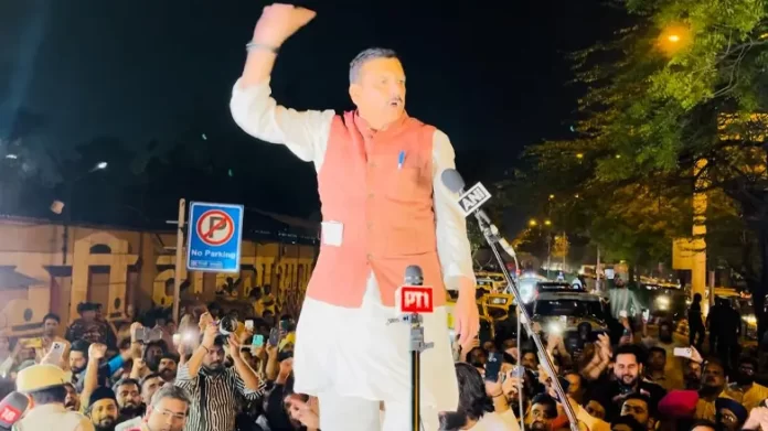 जेल से बाहर आते ही दहाड़े संजय सिंह