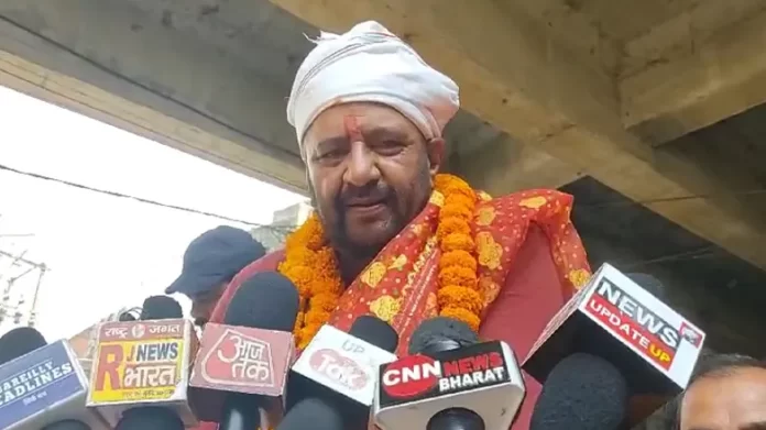 प्रवीण सिंह ऐरन ने किया रोड शो