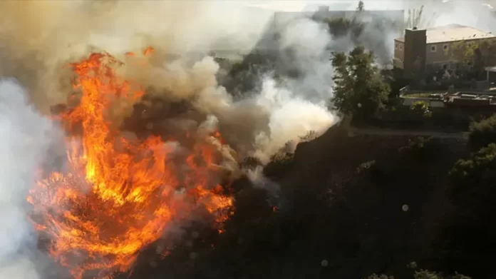 Fire breaks out in suburban Los Angeles, 30,000 people instructed to leave their homes