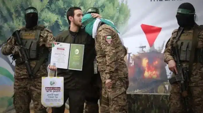 Video of Israeli hostages kissing Hamas officials on the forehead after release goes viral