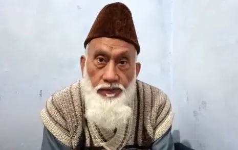 Mukarram Khan After the controversy over Holi and Friday prayers, the time of prayers was changed in Rampur