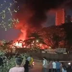 Mumbai: Massive fire behind Bageshwari temple in Goregaon, 12 fire engines at the spot