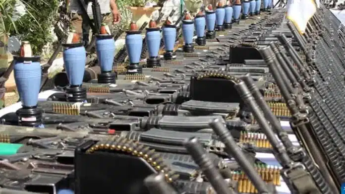 Taliban sold 500,000 US weapons to terrorist groups: BBC report