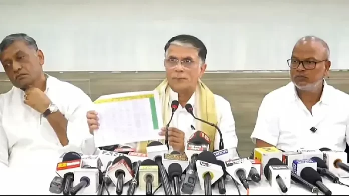 Congress's counter attack on Election Commission's claim, Pawan Khera said- "We gave 89 lakh complaints"