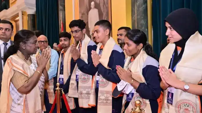 Zeerish Aslam A Momentous Honour for Zeerish Aslam of Jamia Girls Senior Secondary School