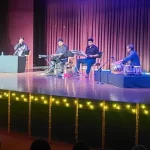 “Giton ki mala” created magic at Triveni Kala Sangam; the tunes evoked memories of the past.