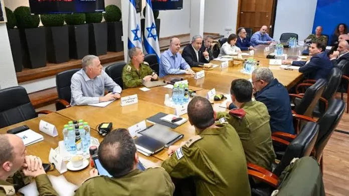 Israeli Government Approves Gaza War End and Prisoner Exchange Agreement