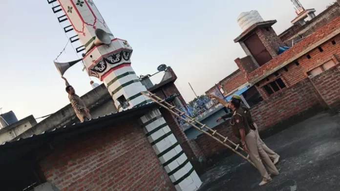 Loudspeaker Major action taken against noise pollution in Rampur, 29 loudspeakers removed