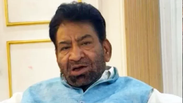 Shueb Iqbal Tension in Chandni Mahal ward due to resignation of senior Aam Aadmi Party leader Haji Shoaib Iqbal