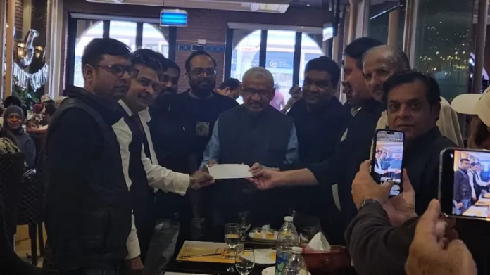 AMU Alumni Donates AED 30,000 Scholarship Fund to AMU City High School