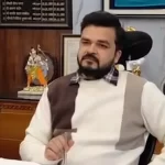Rampur: The District Magistrate became a 'guardian angel' for a girl who ran away from home fearing low marks in her exams.