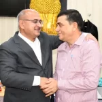 The District Judge gave a heartfelt farewell to SP Vidyasagar Mishra, who will assume new responsibilities in Sitapur.