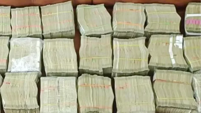 Cash, Liquor, Drugs, and Freebies Worth ₹319 Crore Seized in West Bengal Ahead of Elections