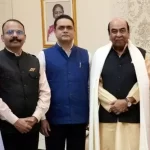 Governor Lt Gen Syed Ata Hasnain Meets with Indresh Kumar and Shahid Akhtar