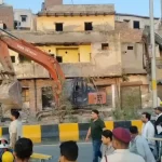 delhi-bulldozer-action-shalimar-bagh-rekha-gupta