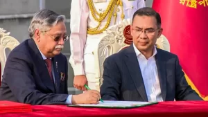 बांग्लादेश: राष्ट्रपति मोहम्मद शहाबुद्दीन ने दिया इस्तीफा, कार्यकाल खत्म होने से दो साल पहले छोड़ा पद 1 Bangladesh President Shahabuddin Resigns