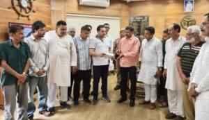 जौहर यूनिवर्सिटी को गिराने के बजाय टेकओवर करे यूपी सरकार: फसाहत अली शानू 4 Fasahat shanu