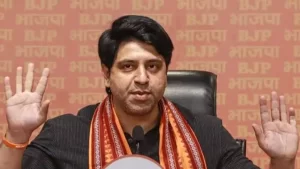 शहजाद पूनावाला ने बीजेपी से दिया इस्तीफा? X बायो से हटाया पार्टी का नाम, राजनीतिक गलियारों में अटकलें तेज 8 Shehzad Poonawala