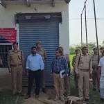 mainpuri-gangster-petrol-pump-attachment-news