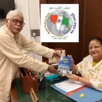 mazahir-ruhaila-pathan-meets-divisional-commissioner-sangeeta-singh