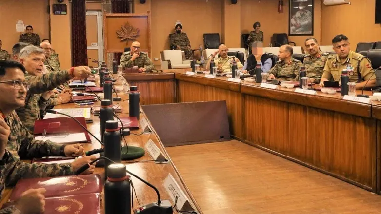 Army Commander Northern Command Chairs Security Review Meeting in Srinagar 1 Army Commander Northern Command Chairs Security Review Meeting in Srinagar