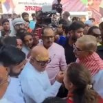 यूपी कांग्रेस में पदभार ग्रहण के दौरान बवाल, अजय राय और ममता चौधरी के समर्थकों में भिड़ंत 3 up-congress-padbhar-samaroh-hungama